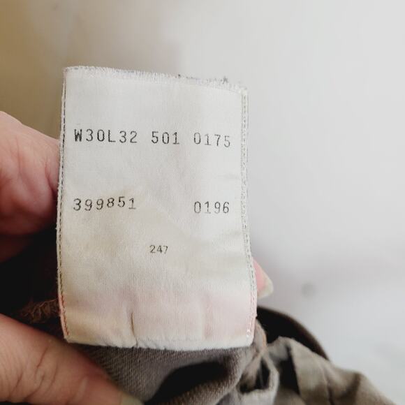 Vintage Levi's 501 button fly grey straight leg jeans size 30/32 90s Classic - Picture 8 of 12